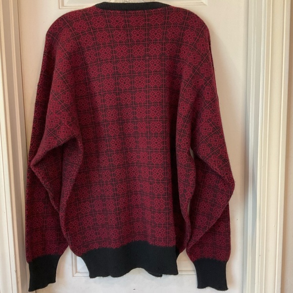 Alan Paine Men’s Cashmere Sweater XL, maroon with black print and details, Lux! - Picture 8 of 13